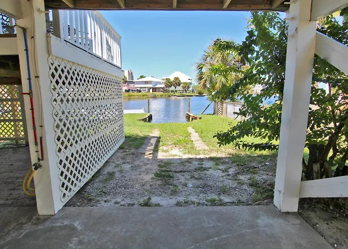 Sunset Daze By Youngs Suncoast * Gulf Shores